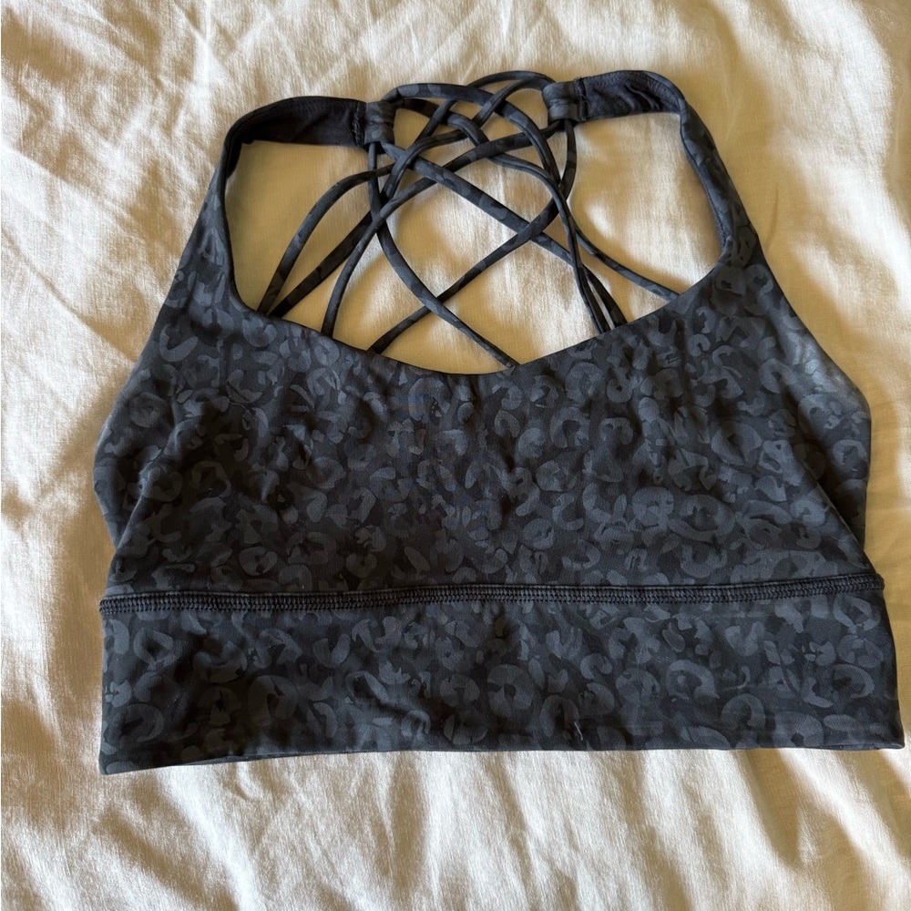 Lululemon bra
